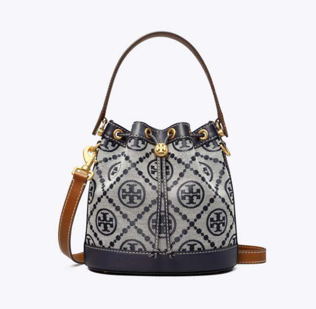 商品Tory Burch|TB汤丽柏琦T MONOGRAM中号水桶包女包（香港仓发货）,价格¥3345,第1张图片详细描述