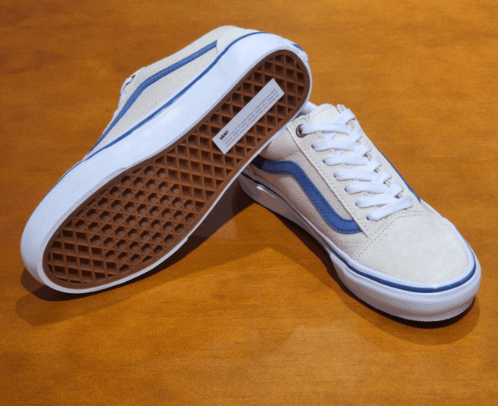 商品Vans|【享贝家】Vans Ols Skool 低帮休闲板鞋 男女同款 白蓝 VN0A5FCBACV（预售，一周后发货）,价格¥301,第4张图片详细描述