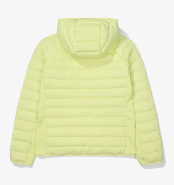商品Fila|【享贝家】ZY-（预售） FILA 斐乐 纯色休闲连帽羽绒外套 女款 FS2DJF4251F,价格¥502,第3张图片详细描述