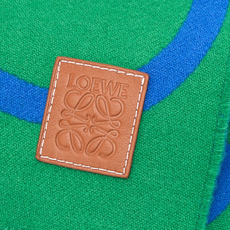 商品Loewe|【包税】LOEWE/罗意威  早秋 羊毛和羊绒  围巾   F000487XDT,价格¥3462,第16张图片详细描述