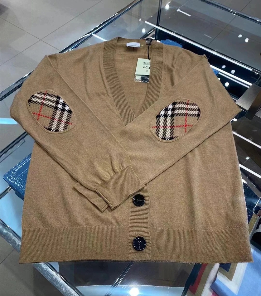 商品Burberry|BURBERRY/博柏利 女士米色羊毛针织开衫 80748851,价格¥1547,第7张图片详细描述