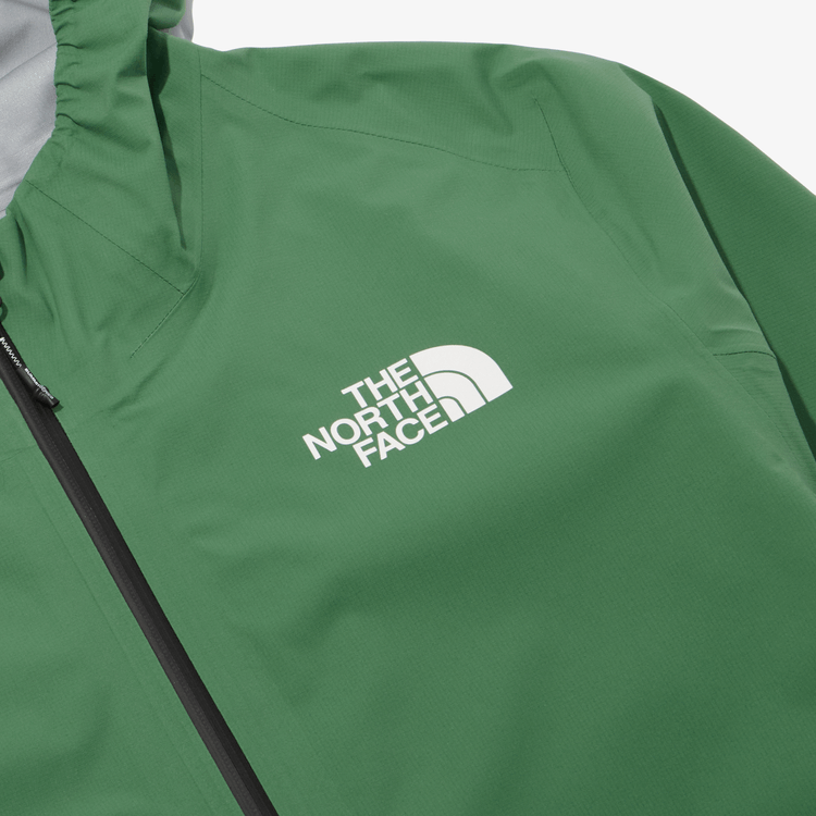 商品The North Face|【Brilliant|北面�特惠】北面男士 Summit 高级 Futurelight 夹克 M SUMMIT SUPERIOR FUTURELIGHT JACKET GREEN NJ2HP29B,价格¥2369,第4张图片详细描述