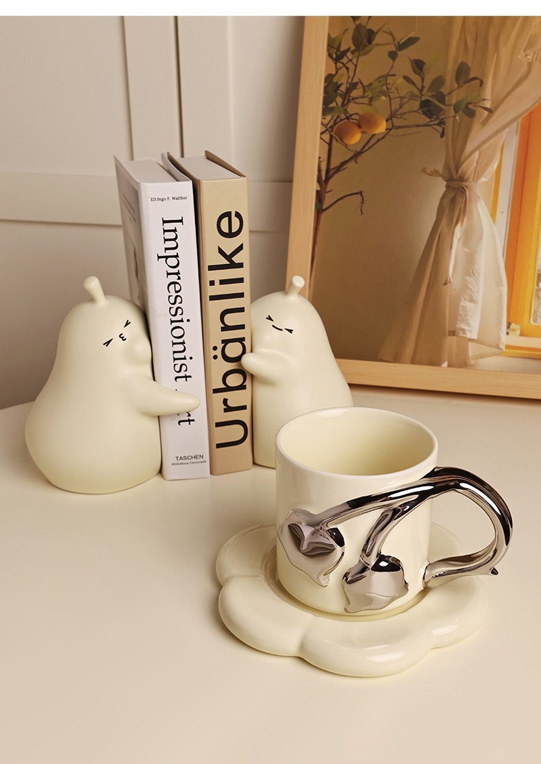 商品[国内直发] YeeCollene|韩风ins陶瓷铃兰马克杯陶瓷��工艺品水杯子高颜值小众咖啡杯,价格¥201,第10张图片详细描述