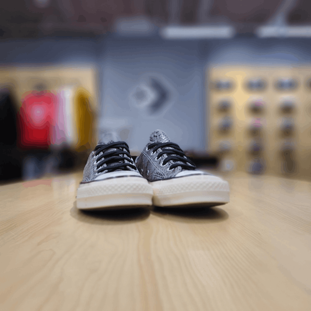商品【预售商品15天发货】 Converse|【韩国直邮|包邮包税】匡威[CHUNK TAYLOR] 共用 CONVERSE CHUNK TAYLOR 70 ACAEVE 围式 瓷砖 灰色 LOW 帆布鞋 170104C,价格¥345,第3张图片详细描述