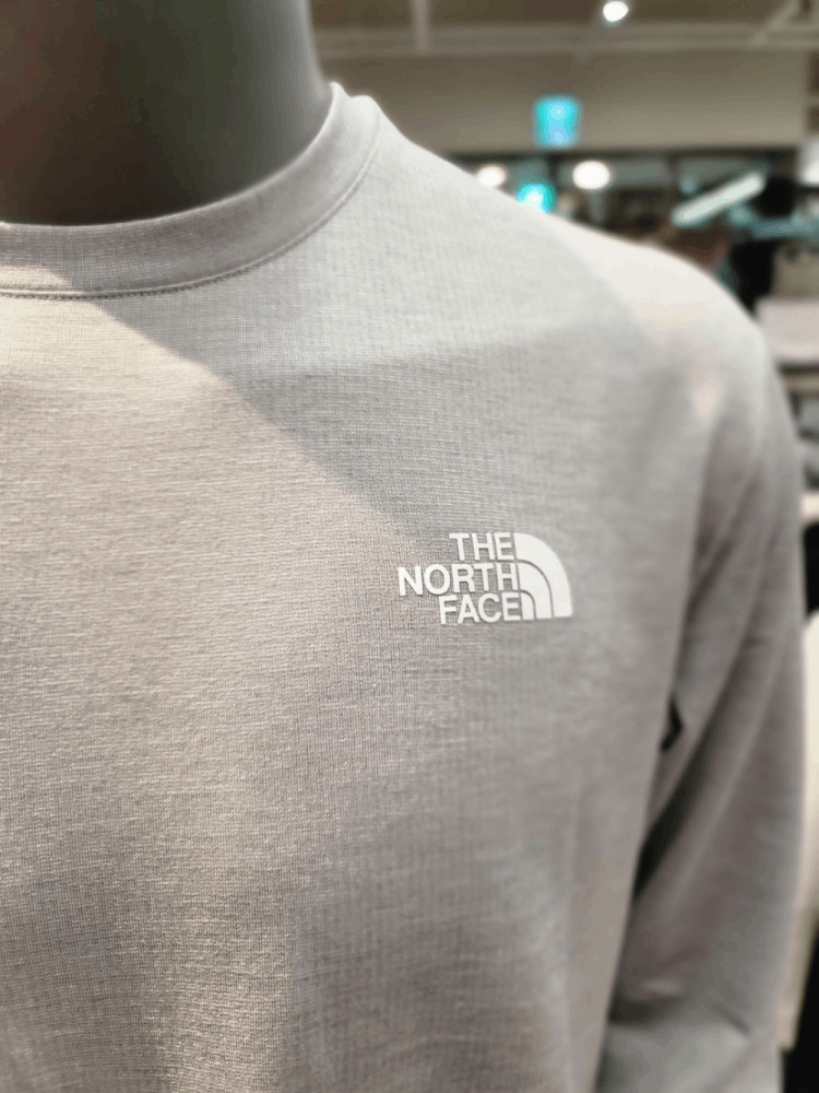 商品The North Face|【Brilliant|包邮包税】北面户外 男士 MERINO 毛 长袖 T恤 L/S R/TEE 2A-LGY NI7TN55C,价格¥385,第2张图片详细描述