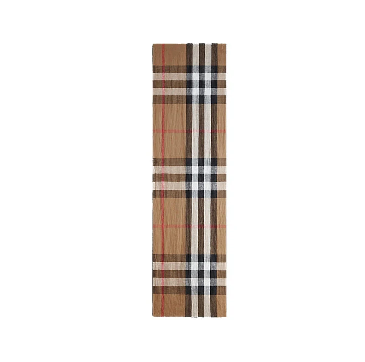 商品[国内直发] Burberry|Burberry 博柏利 卡其色亚麻围巾 3921792,价格¥1833,第3张图片详细描述