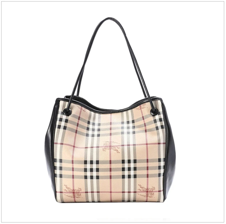 商品[国内直发] Burberry|Burberry 博柏利 女士手提单肩包PVC格纹女包黑色 3925595,价格¥4412,第4张图片详细描述