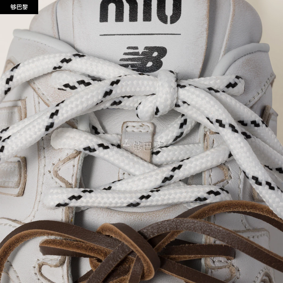 商品Miu Miu|【预售】 缪缪 24秋冬 女士 休闲运动鞋 Mules New Balance X Miu Miu 530 SL 5E333E_3G48_F0009_F_005,�价格¥8940,第6张图片详细描述