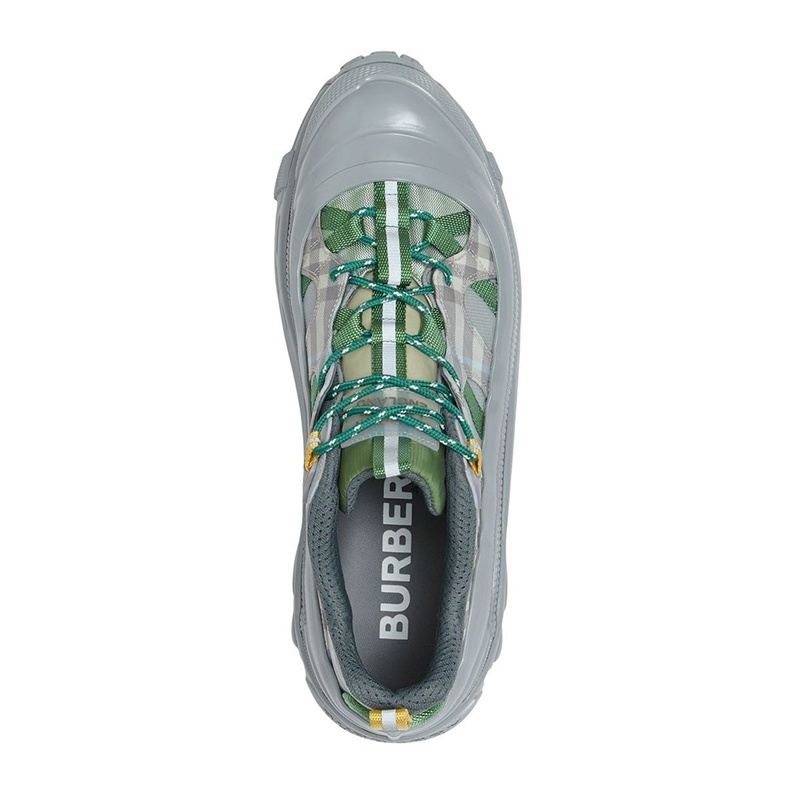 商品Burberry|奥莱 博柏利 男士灰绿色格纹绒面皮革运动鞋,价格¥4065,第3张图片详细描述