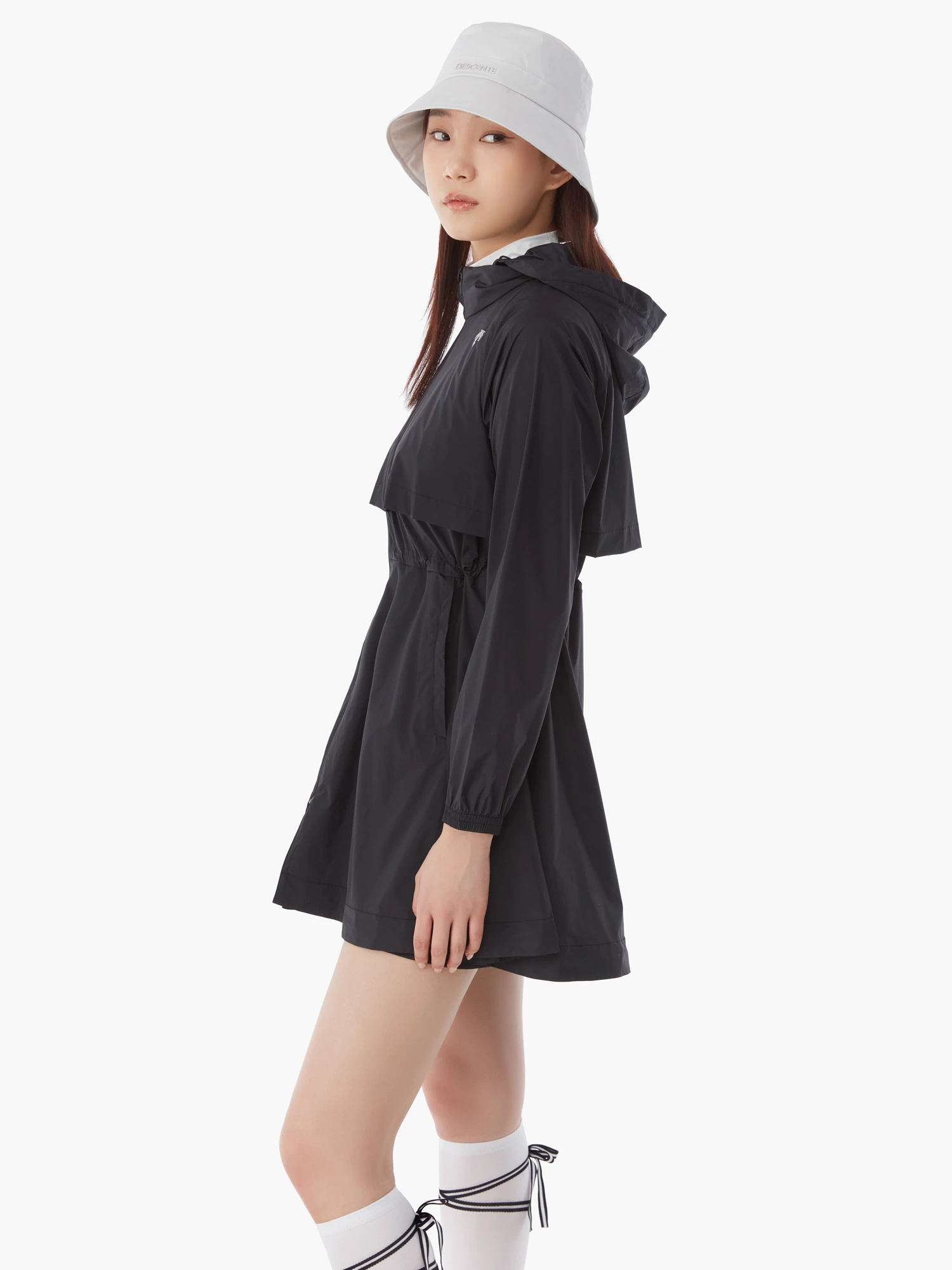 商品【预售商品15天发货】 DESCENTE|GOLF女性轻便长款外套适合春秋季节 DP12WFBL35-DBEG,价格¥1852,第12张图片详细描述