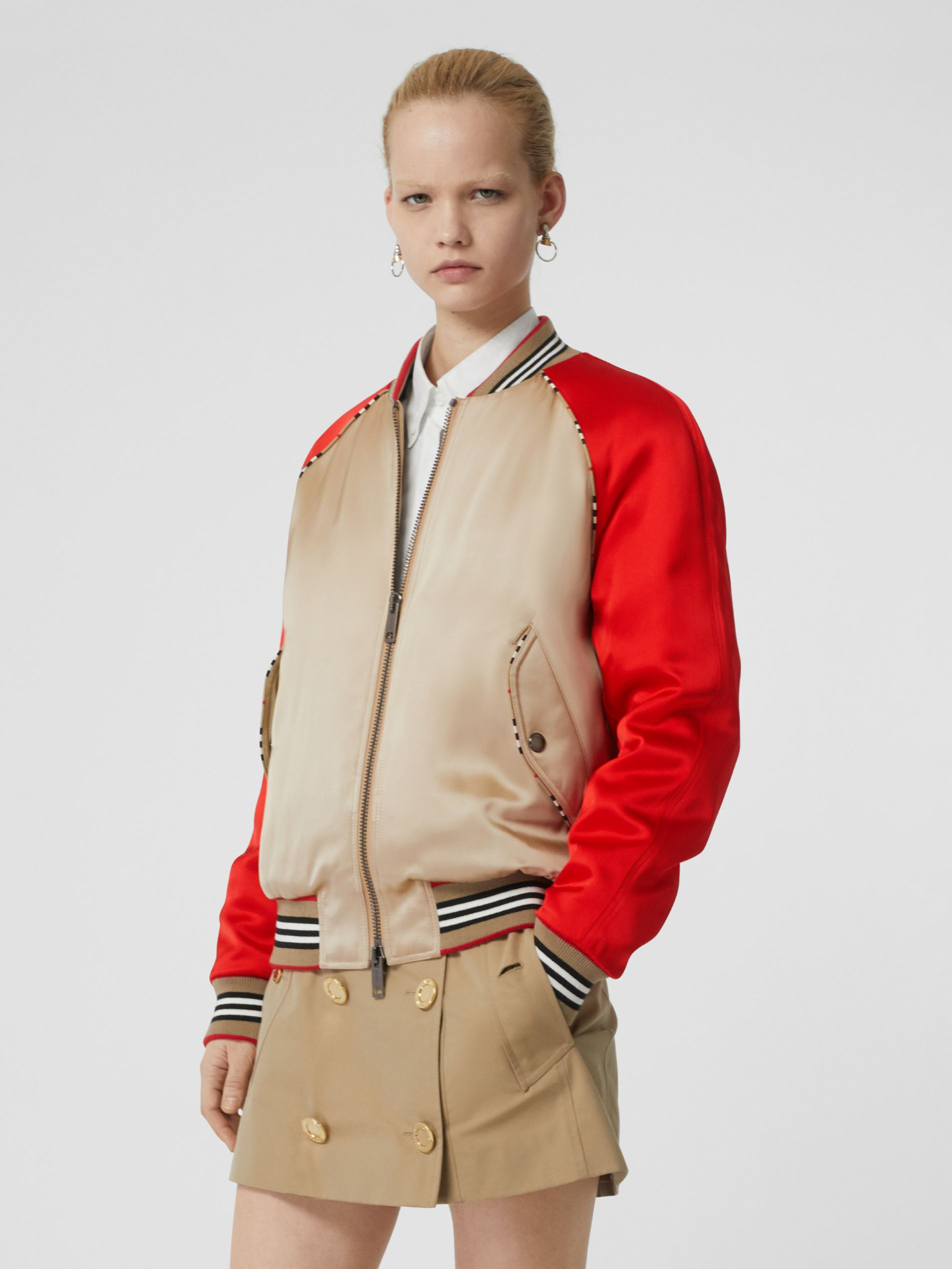 商品Burberry|标志性条纹专属标识图案飞行夹克,价格¥3075,第1张图片详细描述