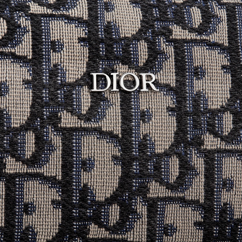 商品Dior|DIOR/迪奥 经典ROLLER系列 男士迷你米色黑色Oblique提花老花帆布单肩斜挎桶包,价格¥13669,第6张图片详细描述