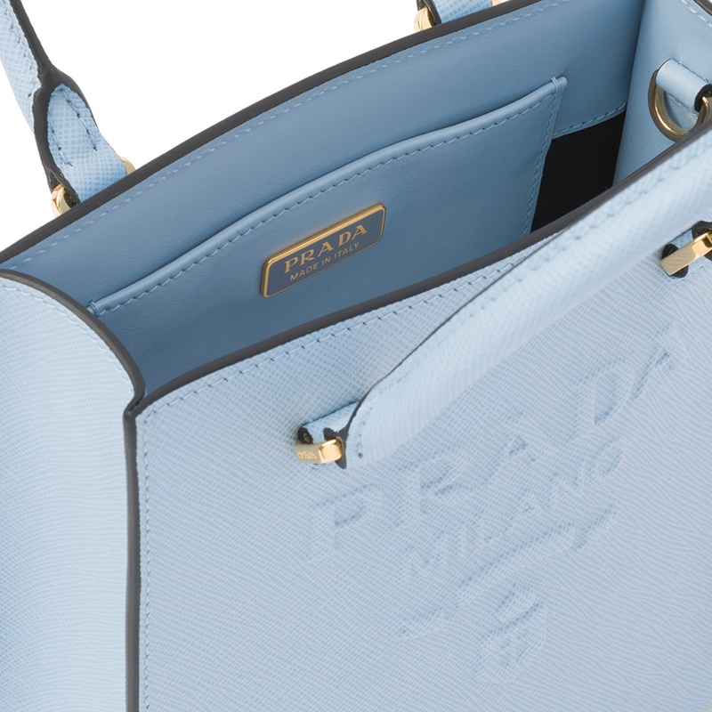 商品Prada|PRADA/普拉达 22新款 女士小号天蓝色saffiano皮革珐琅徽标拆卸织物肩带单肩手提斜挎包1BA333_NZV_F0076_V_N2A,价格¥15481,第3张图片详细描述