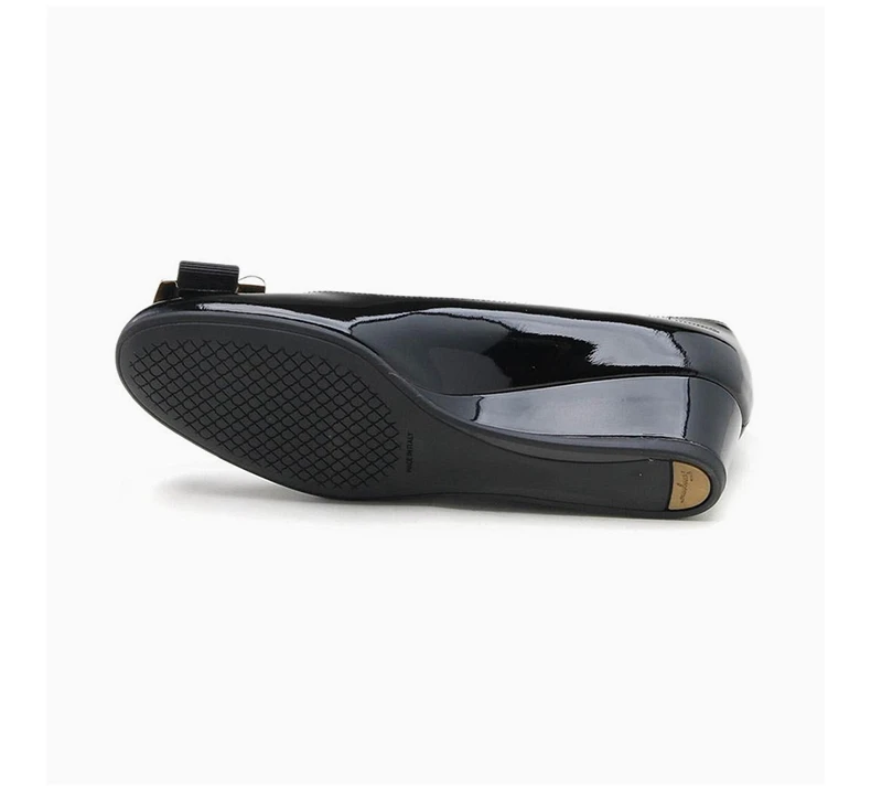 商品[国内直发] Salvatore Ferragamo|SALVATORE FERRAGAMO 黑色女士坡跟鞋 0592353,价格¥1968,第8张图片详细描述