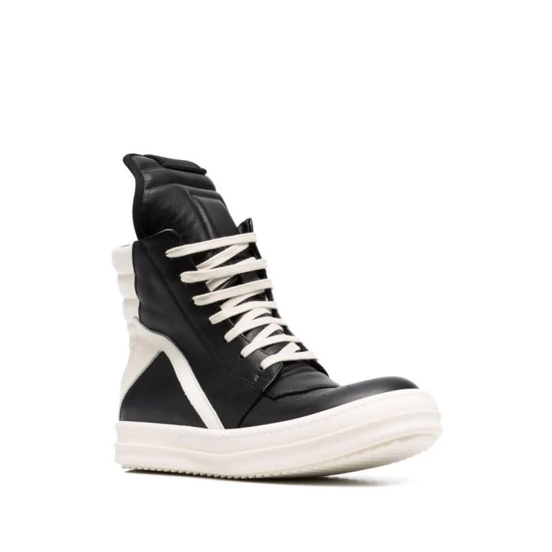 商品Rick Owens|RICK OWENS 女款黑白倒三角高帮球鞋 RP02A7894-LPO-9111,价格¥4906,第1张图片详细描述