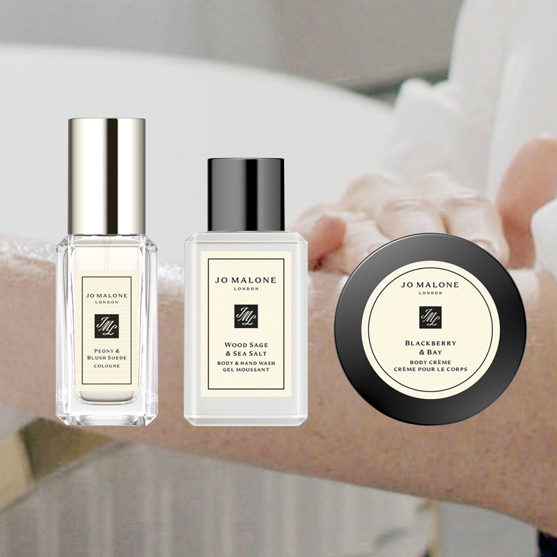 商品Jo Malone London|圣诞限量3件套 牡丹与胭红麂绒香水9ml+鼠尾草与海盐沐浴露15ml+黑莓与月桂叶润肤乳霜15ml,价格¥351,第6张图片详细描述