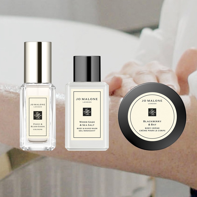 商品Jo Malone London|圣诞限量3件套 牡丹与胭红麂绒香水9ml+鼠尾草与海盐沐浴露15ml+黑莓与月桂叶润肤乳霜15ml,价格¥354,第6张图片详细描述