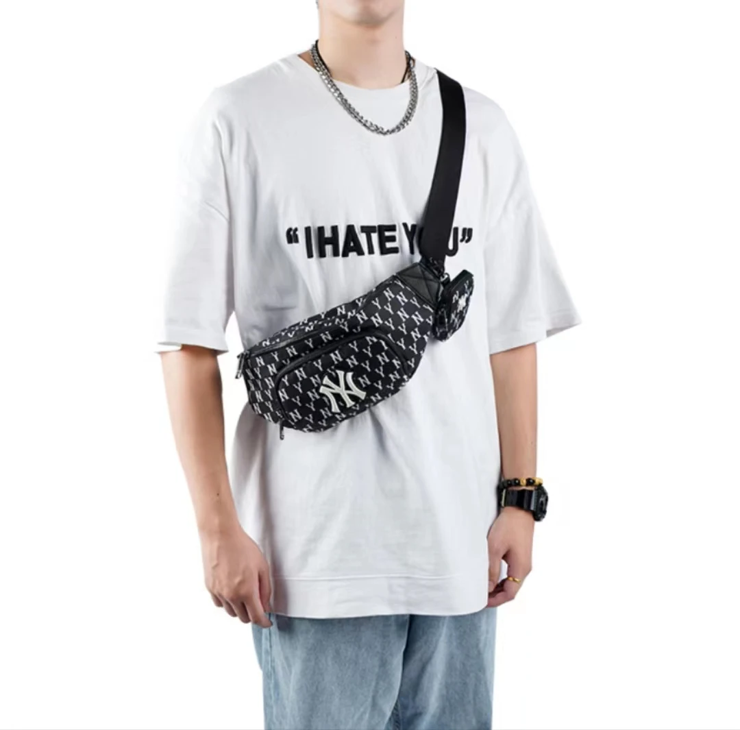 商品MLB|【享贝家】（国内现货-LY）MLB Monogram系列 子母包单肩斜挎腰包 3AHSM012N-50BKS-FREE,价格¥621,第8张图片详细描述