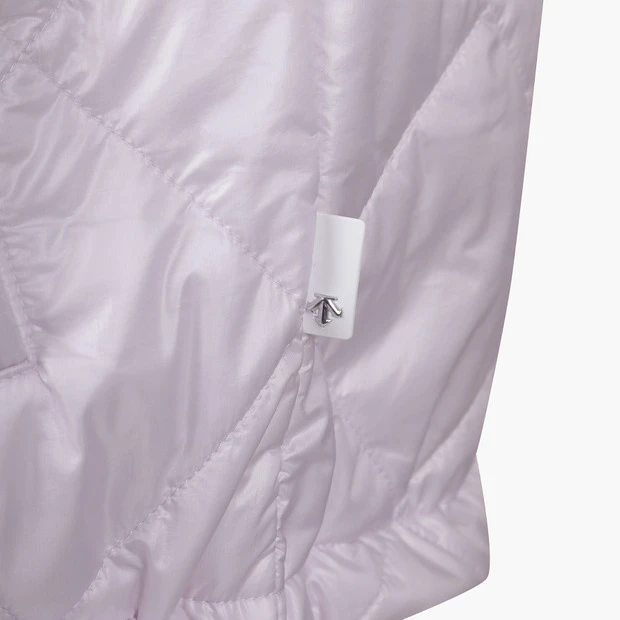 商品【预售商品15天发货】 DESCENTE|GOLF女性短袖绗缝羽绒外套轻便时尚 DO42WFDJO5-LICG,价格¥1596,第24张图片详细描述