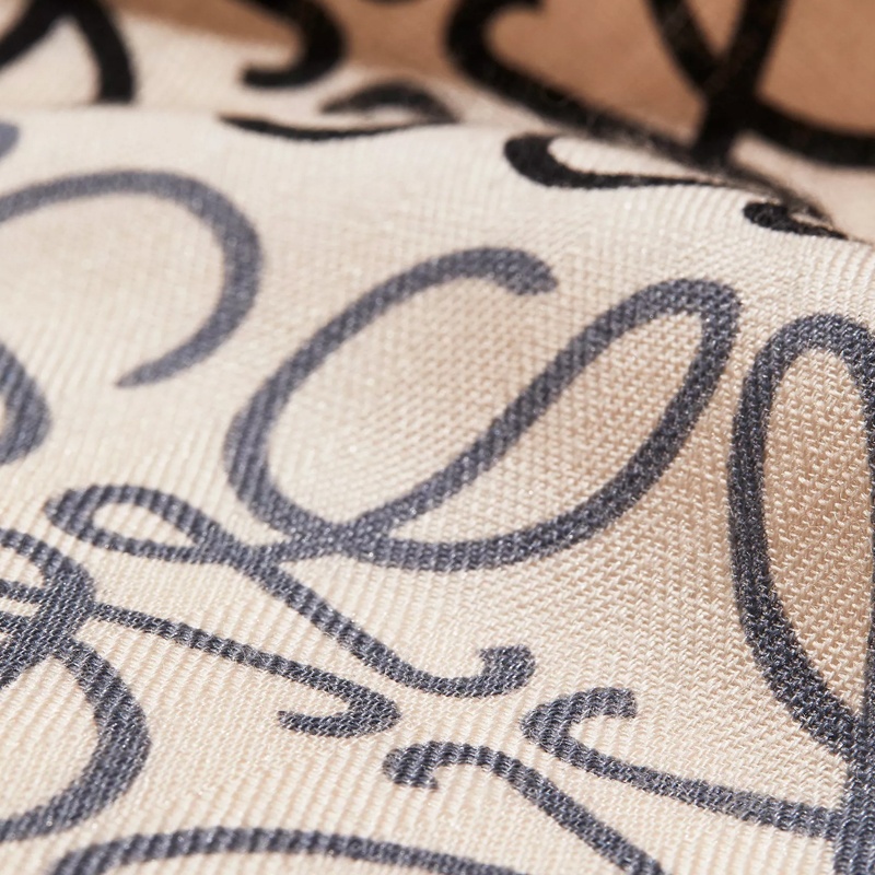商品Loewe|LOEWE/罗意威   Anagram 羊毛和羊绒围巾,价格¥2526,第19张图片详细描述