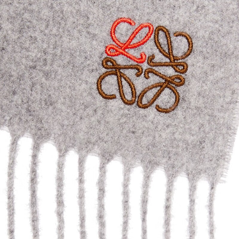 商品Loewe|罗意威（LOEWE）男女通用羊绒标志刺绣流苏围巾,价格�¥3448,第4张图片详细描述
