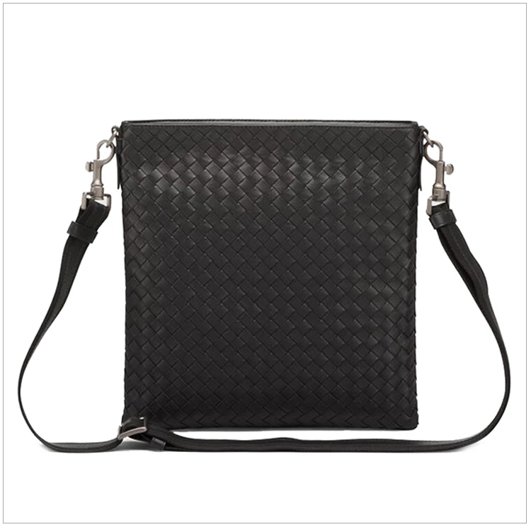 商品[国内直发] Bottega Veneta|Bottega Veneta 葆蝶家 男士黑色牛皮编织小号肩背斜挎包 276357-V465C-1000,价格¥9713,第3张图片详细描述