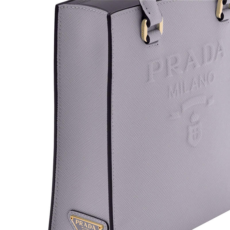 商品Prada|PRADA/普拉达 22新款 女士小号紫藤色saffiano皮革珐琅徽标拆卸织物肩带单肩手提斜挎包1BA333_NZV_F0230_V_N2A,价格¥15755,第2张图片详细描述