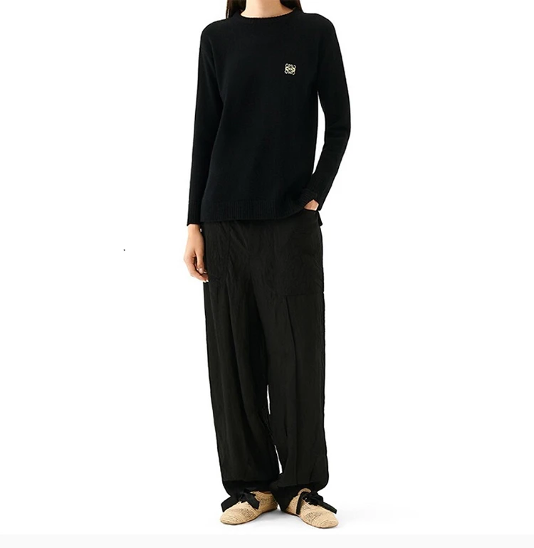 商品Loewe|LOEWE 黑色女士针织衫/毛衣 S3109200MI-1100,价格¥4748,第5张图片详细描述
