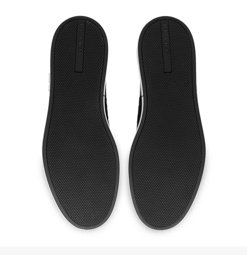 商品Prada|Prada 普拉达 男士黑色平底便鞋 4D3443-3KU0-F0002,价格¥3323,第10张图片详细描述