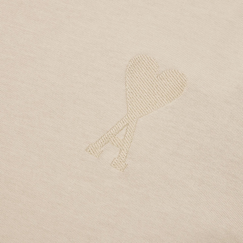商品AMI|Ami 22年春夏新款 男女同款米色纯有机棉胸前Logo刺绣爱心T恤,价格¥1441,第5张图片详细描述