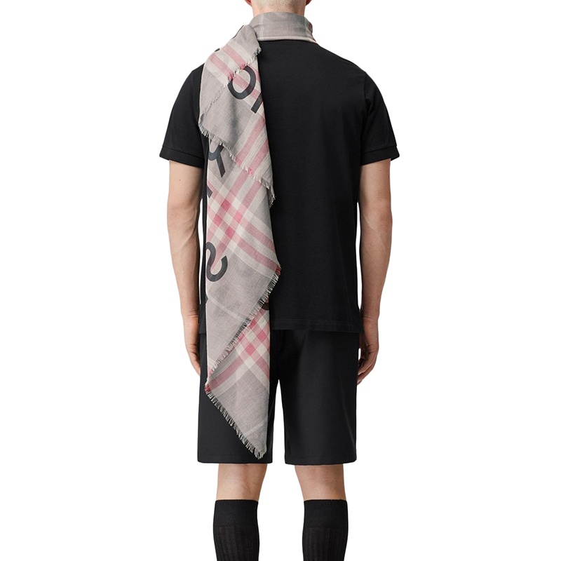 商品Burberry|【包税】BURBERRY/博柏利 22年秋冬新款 Horseferry系列 男女同款淡灰色/淡粉色丝毛混纺印花格纹大号方巾80573881,价格¥3362,第7张图片详细描述