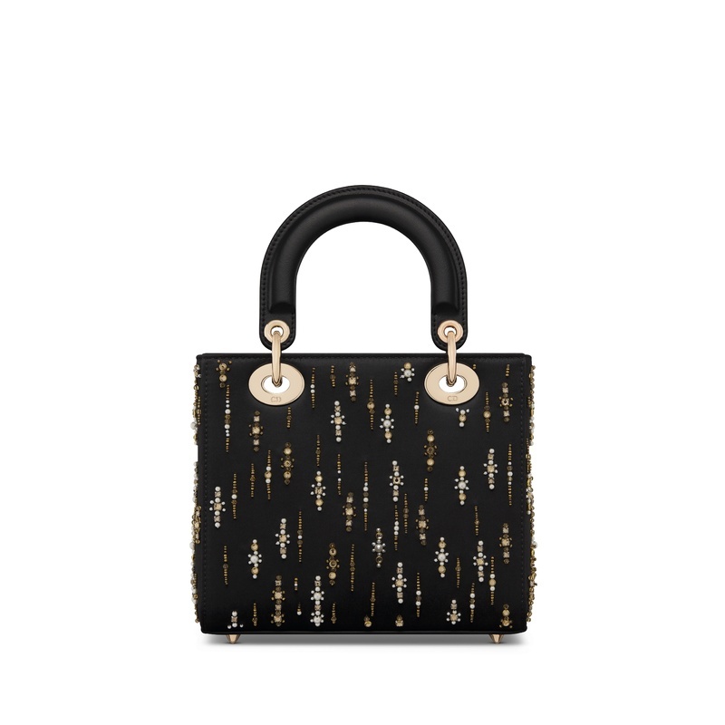 商品Dior|迪奥 Lady Dior系列女士黑色科技面料手提包 M0531OIMQ_M911,价格¥55753,第6张图片��详细描述