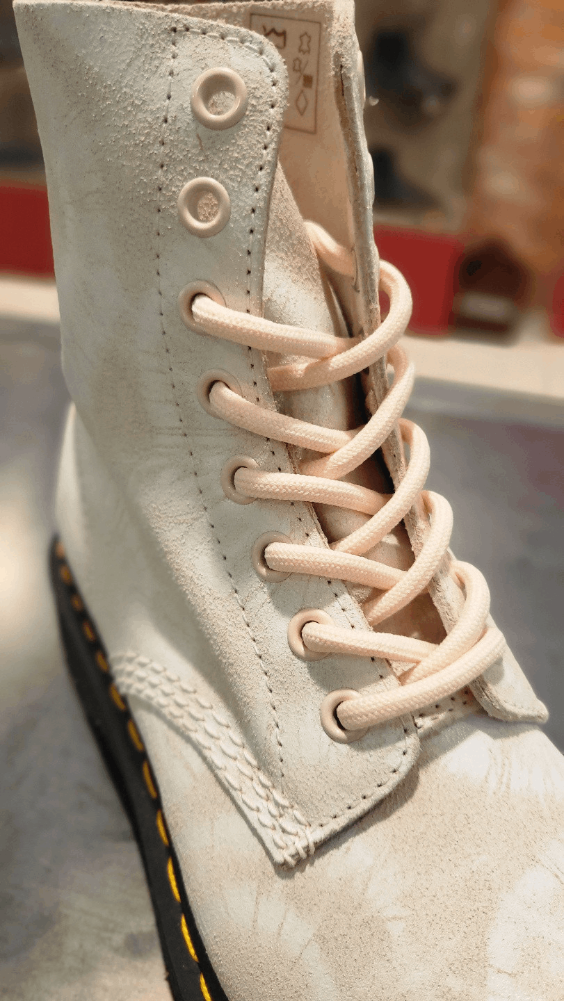 商品Dr. Martens|【Brilliant|包邮包税】马汀博士 马丁靴 1460 Pascal Shell Pink/White Tie Dye Printed Suede 26406971,价格¥571,第7张图片详细描述