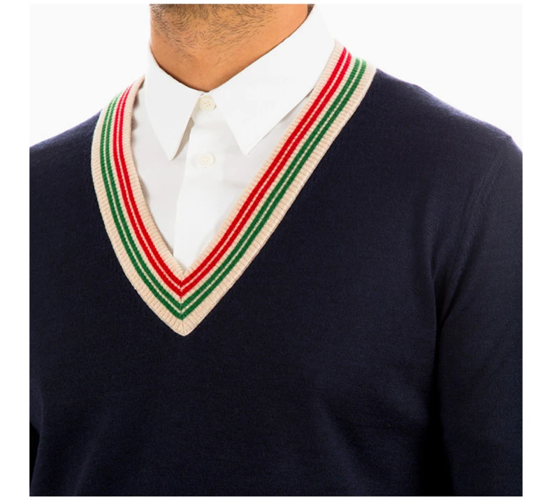 商品[国内直发] Gucci|GUCCI 男士深蓝色羊毛彩色条纹细节领口V领针织衫 599917-XKA5C-4437,价格¥5053,第8张图片详细描述