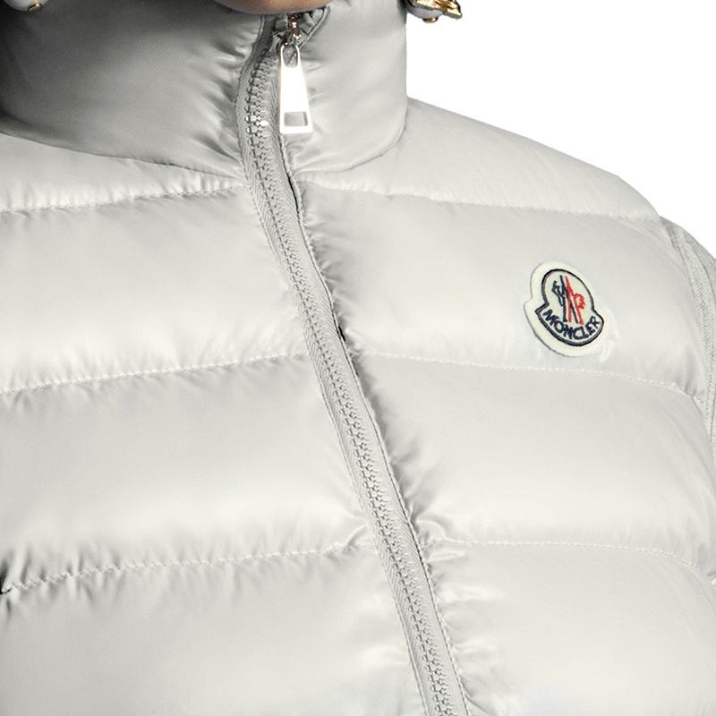 商品Moncler|Moncler/蒙克莱 22年秋冬新款 Ghany系列 白色无袖羽绒服马甲H20931A5250068950032,价格¥5867,第3张图片详细描述