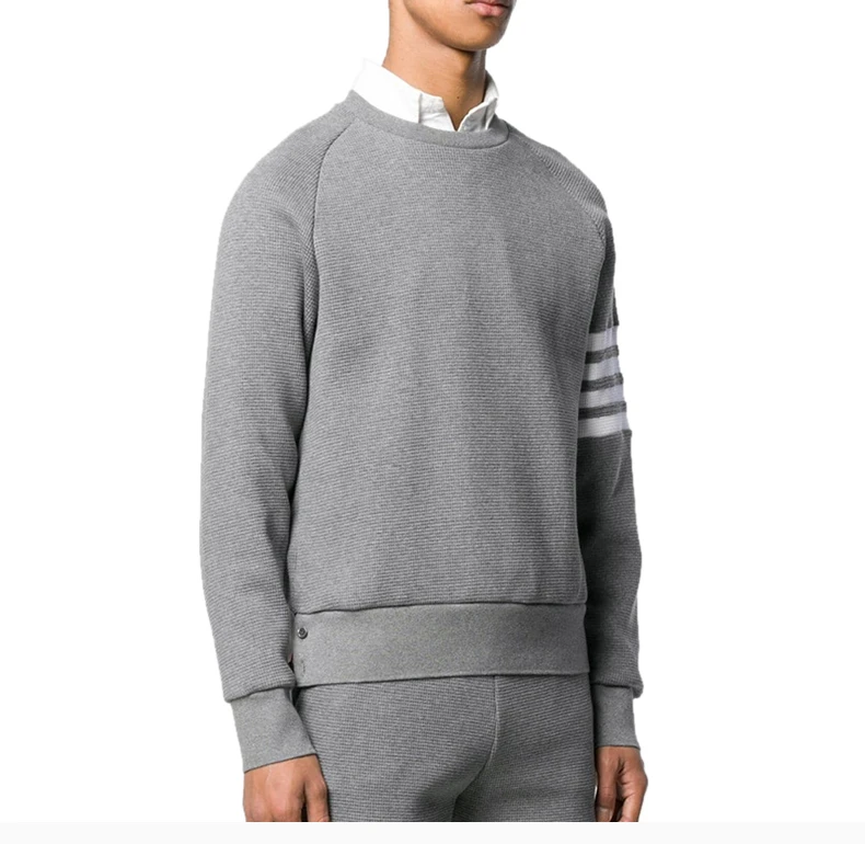 商品Thom Browne|THOM BROWNE 男士灰色圆领棉质卫衣 MJT205A-06452-035,价格¥5038,第2张图片详细描述