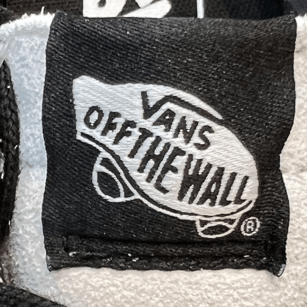 商品Vans|【韩国直邮|包邮包税】万斯[VANS] Sk8-Low # Soft Suede # 男女共用 运动鞋 # marshmallow/dalmatian (VN0A4UUKB7R),价格¥261,第4张图片详细描述