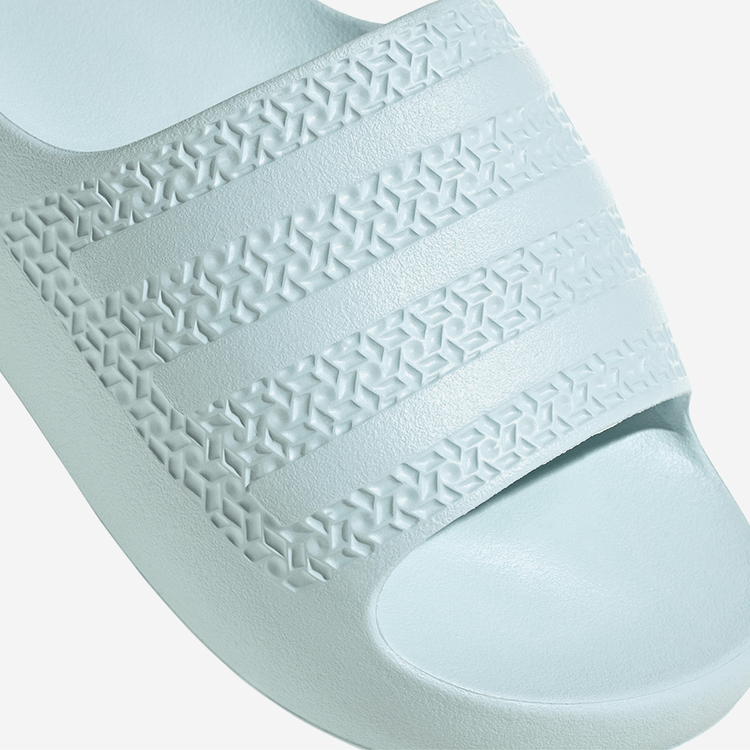商品Adidas|【Brilliant|包邮包税】阿迪达斯 ADILETTE AYOON W  凉鞋 沙滩鞋 拖鞋  GX1978 ALMBLU/CLOWHI/ALMBLU,价格¥348,第4张图片详细描述