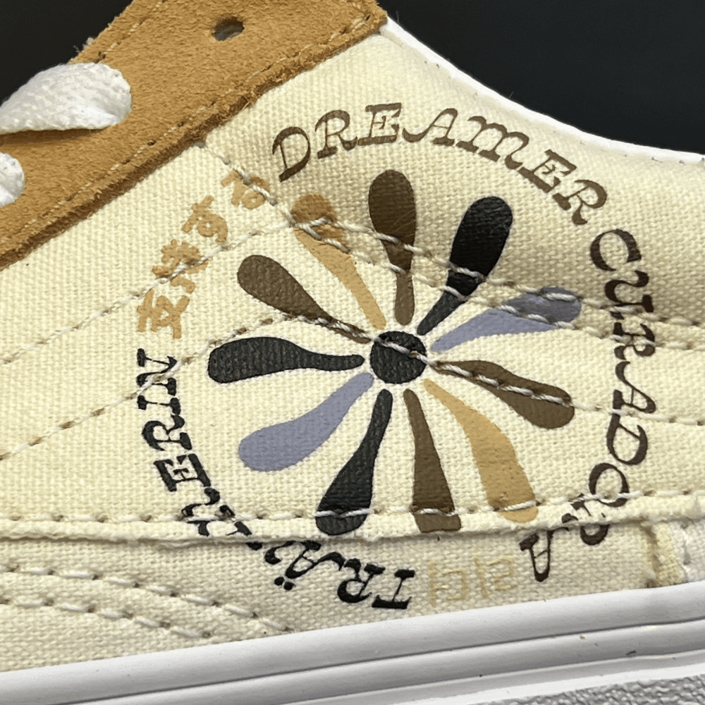 商品Vans|【韩国直邮|包邮包税】万斯[VANS] Ua Old Skool Patchwork # Divine # 女士鞋 # multi/true white (VN0A7Q4PAS0),价格¥259,第8张图片详细描述