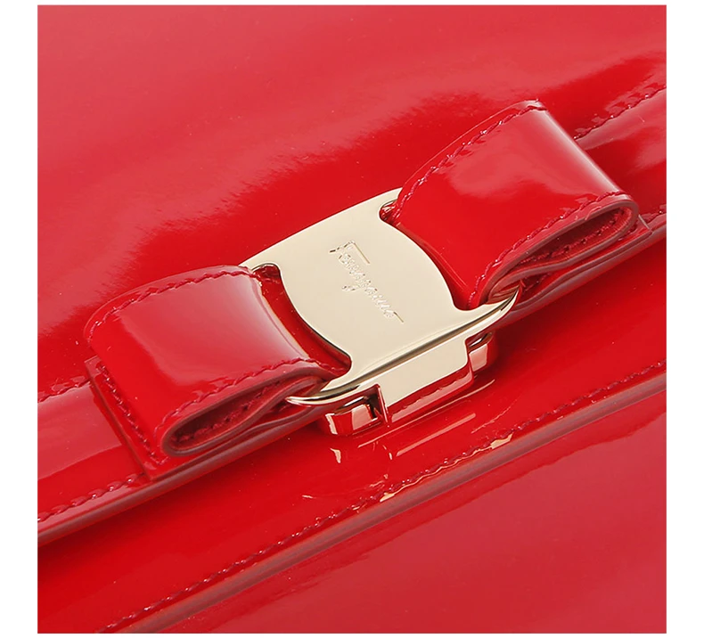 商品[国内直发] Salvatore Ferragamo|SALVATORE FERRAGAMO 女士红色漆皮中号VARA蝴蝶结翻盖包  21-G878-687404,价格¥5610,第8张图片详细描述