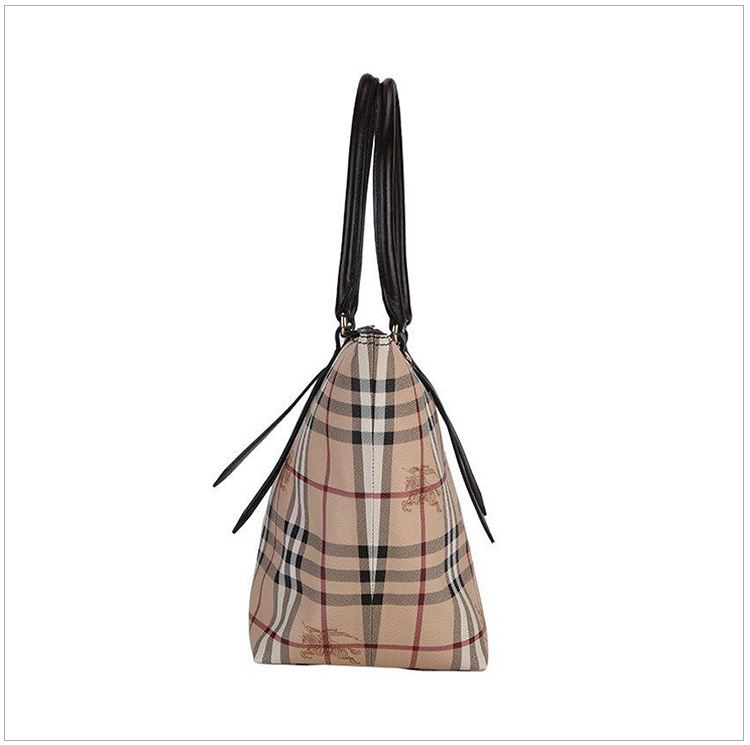 商品Burberry|Burberry 博柏利 女士米色pvc皮革手提包斜挎包 3882392,价格¥3472,第28张图片详细描述