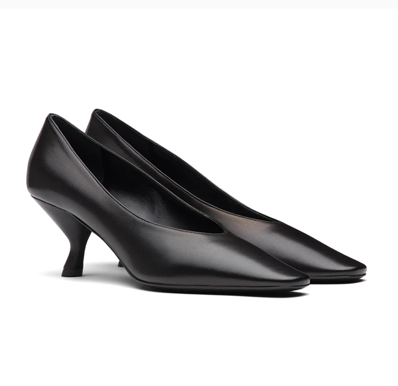 商品Prada|PRADA 黑色女士高跟鞋 1I409M-038-F0002,价格¥2459,第6张图片详细描述