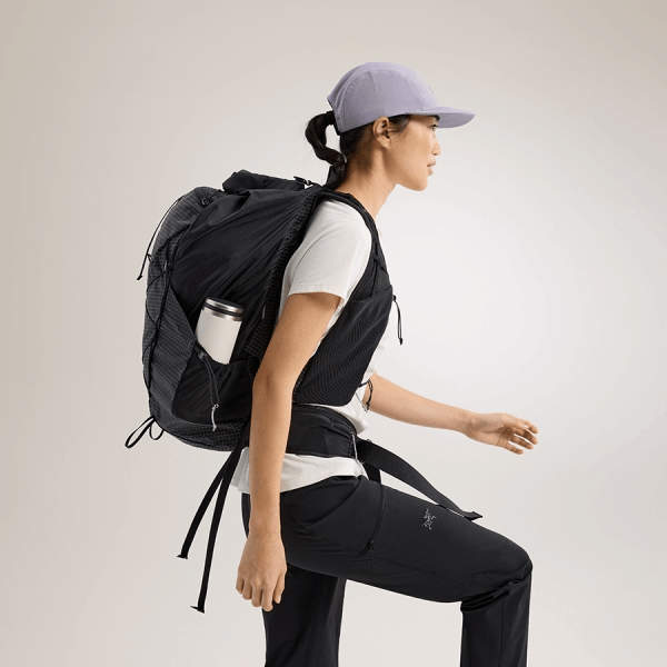 商品Arc'teryx|【Brilliant|包邮包税】AERIOS 35 BACKPACK 始祖鸟[SS24] 35升背包 ABOSUX7821,价格¥3142,第5张图片详细描述