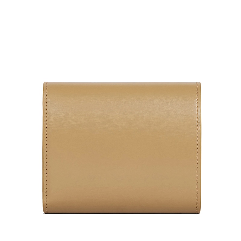 商品Celine|【包税】CELINE/赛琳 22新款TRIOMPHE系列 女士小号橄榄色亮泽牛皮革金色凯旋按扣折叠零钱袋短款钱包10D783DPV.31OV,价格¥4331,第4张图片详细描述