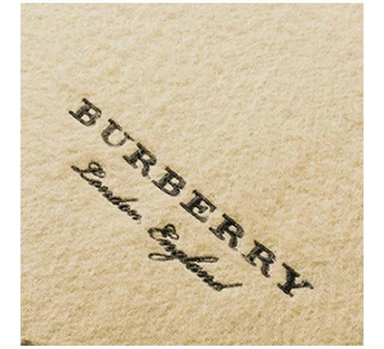 商品Burberry|BURBERRY 女士卡其色流苏羊绒围巾 4079004,价格¥3372,第5张图片详细描述