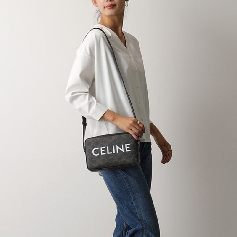 商品Celine|【国内直发合作国检】赛琳celine经典凯旋门印花邮差包男女同款情侣单肩包194502CIM-38NO,价格¥8839,第4张图片详细描述