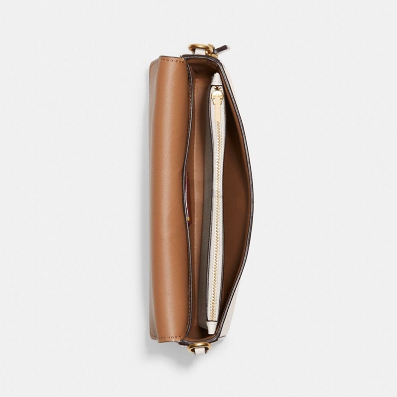 商品Coach|【清仓价】蔻驰女士翻盖信封单肩斜挎包（香港仓发货）,价格¥1093,第7张图片详细描述