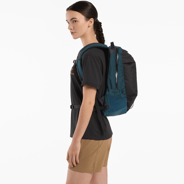 商品Arc'teryx|【Brilliant|包邮包税】始祖鸟 ARRO 16 BACKPACK[SS23] 新款上市 Aro 16 背包 ABNSUX5398,价格¥2140,第10张图片详细描述