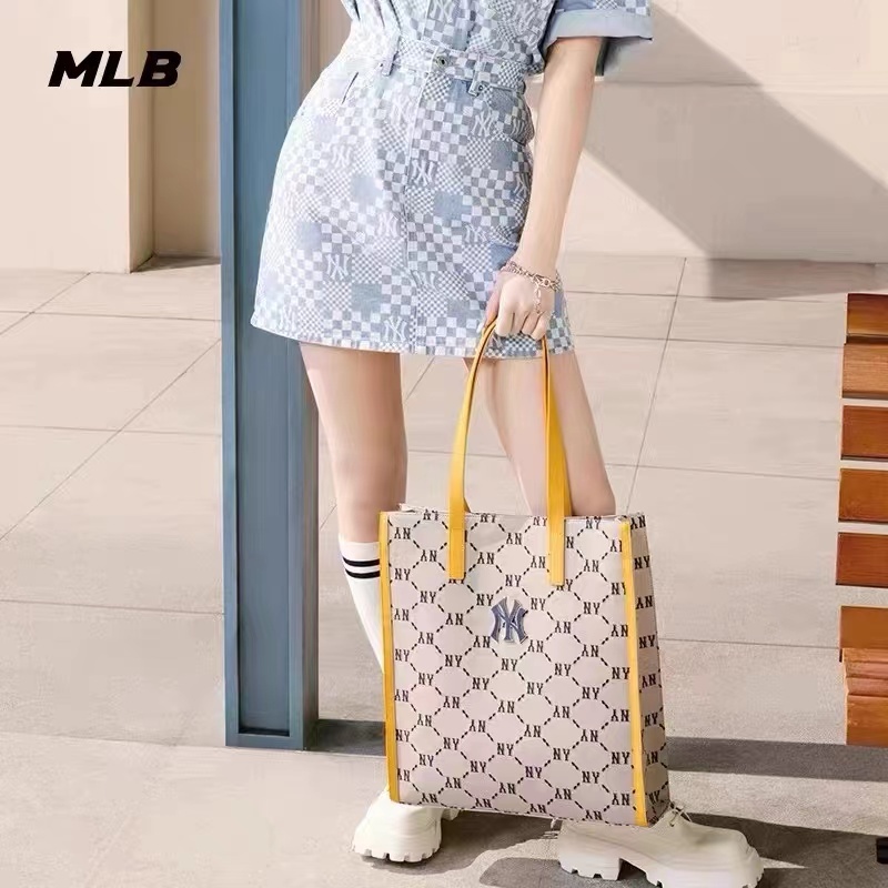 商品MLB|【享贝家】MLB 大容量手提托特包 黄棕 3AORM012N-50BGS Q,价格¥655,第1张图片详细描述