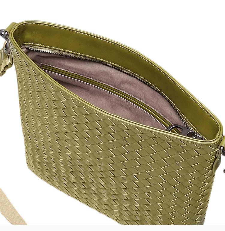 商品[国内直发] Bottega Veneta|Bottega Veneta 葆蝶家 女士绿色斜挎挎包 276357-V465C-8767,价格¥6208,第8张图片详细描述